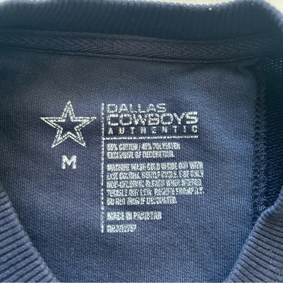 Cowboys Lightweight Navy Blue Crewneck Sweater - Picture 8 of 11